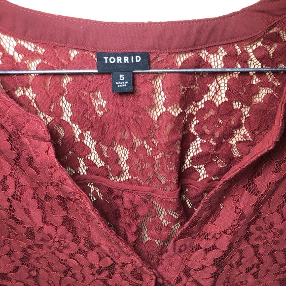 Torrid Harper Womens Lace Unlined Short Sleeve V-Neck Top Blouse Plus 5X - Picture 5 of 10